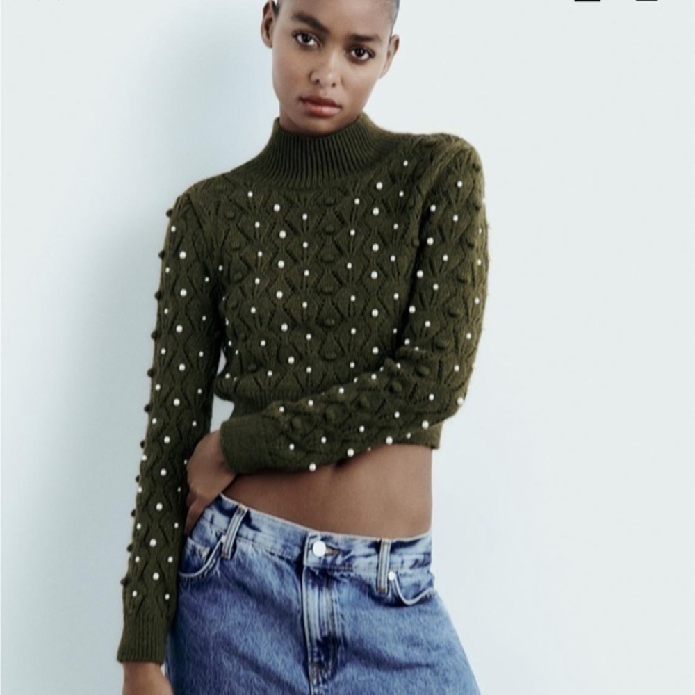 NWT Zara Olive Green Pearl-Embellished Cropper Cable Knit Sweater w/Open Back LG